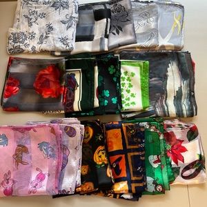 Bundle of scarves
